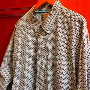 COPY - Cinch long-sleeved button up shirt